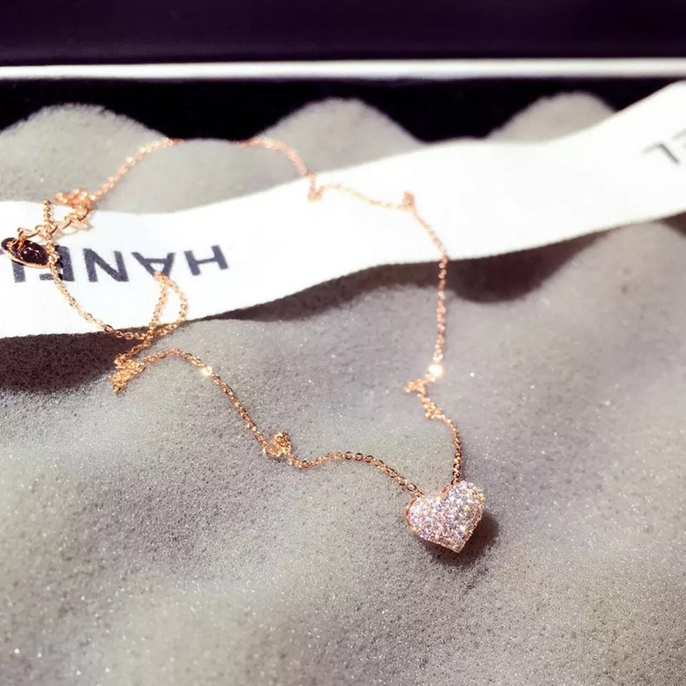 Women Luxury Bling Love Heart Necklace - Picture 3 of 4